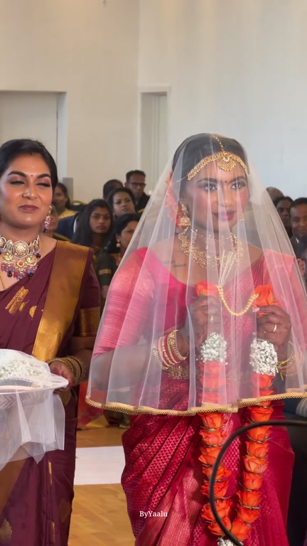 The arrival, the rituals and the small exchanges in between.